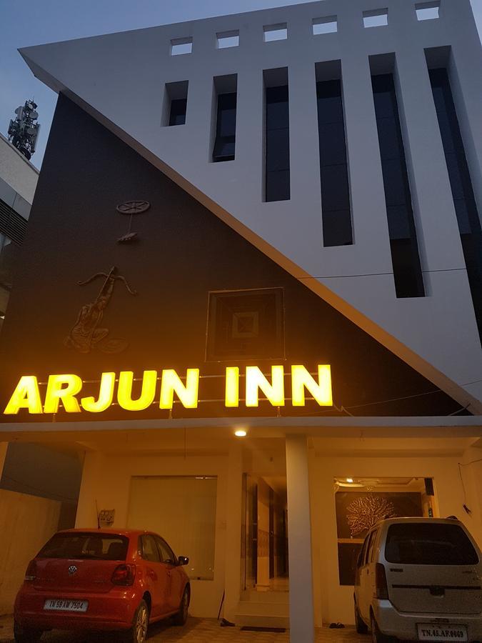 Arjun Inn Madras Buitenkant foto