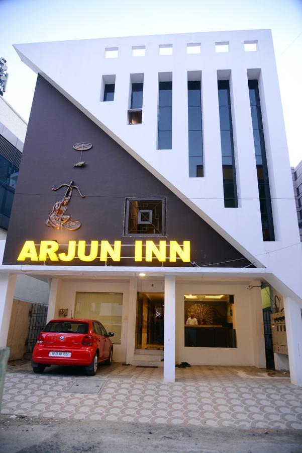 Arjun Inn Madras Buitenkant foto