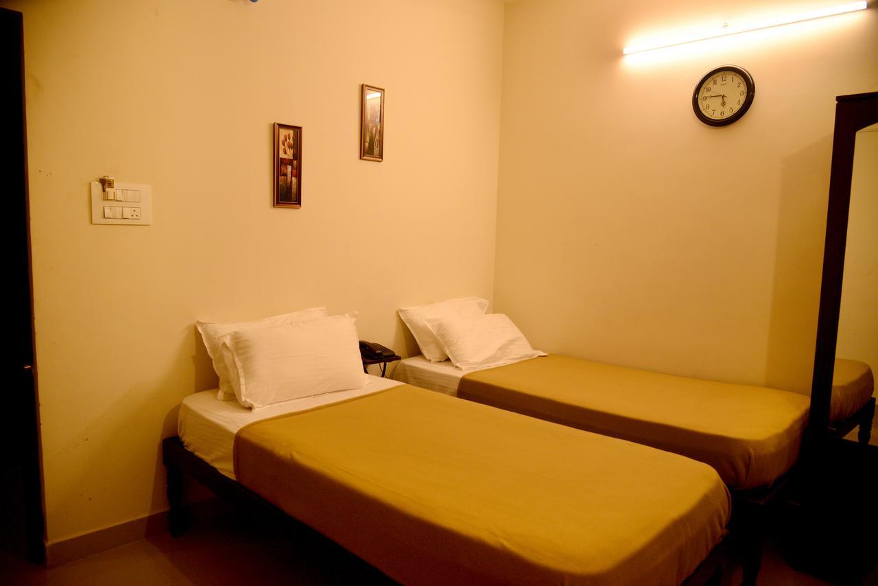 Arjun Inn Madras Kamer foto